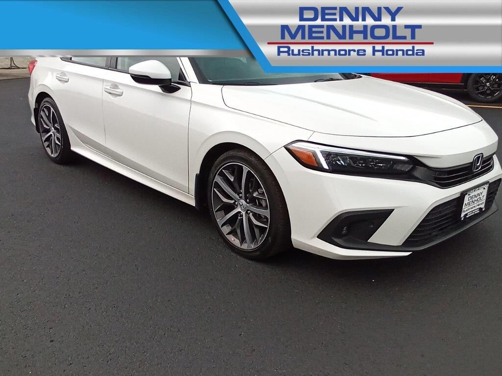 2023 Honda Civic Touring — photo 1 of 13