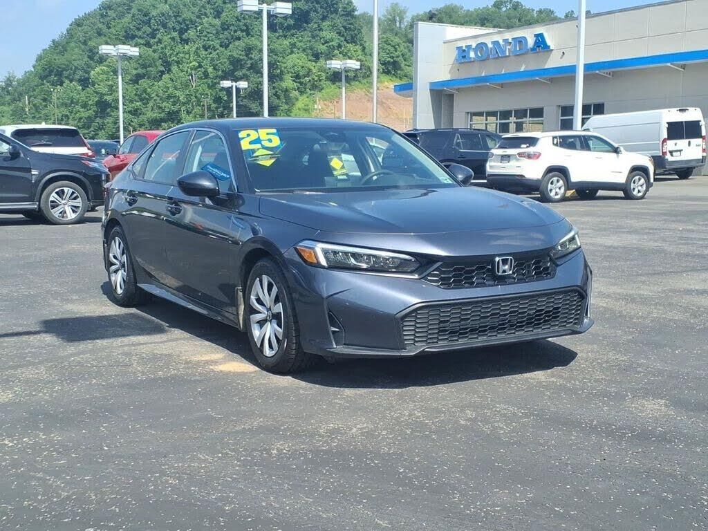 2025 Honda Civic LX — photo 1 of 1
