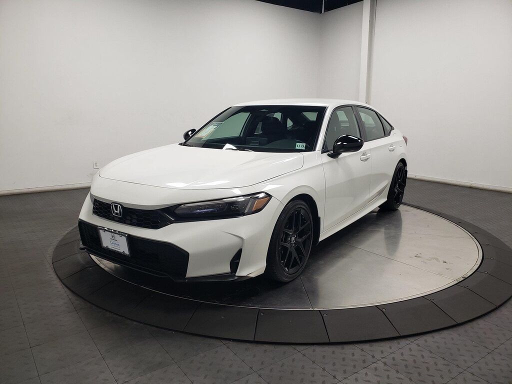 2025 Honda Civic Sport — photo 1 of 13