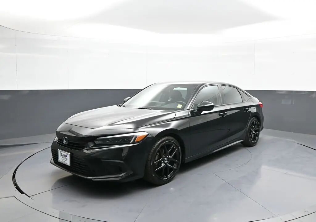2022 Honda Civic Sport — photo 1 of 13