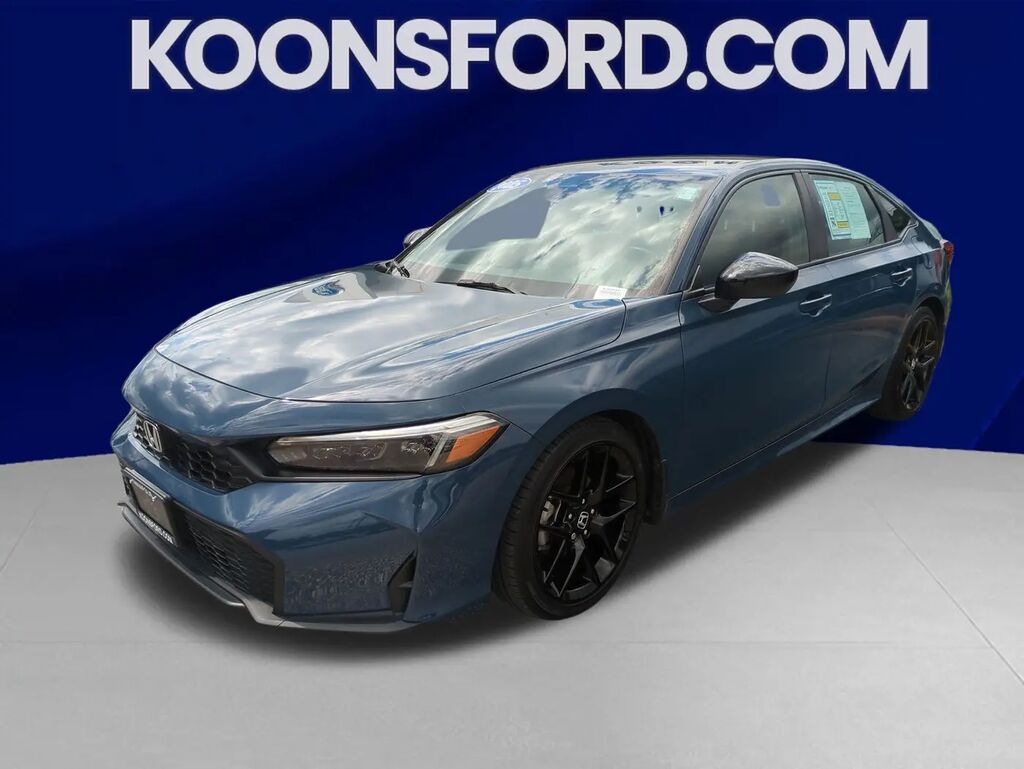 2025 Honda Civic Sport — photo 1 of 13