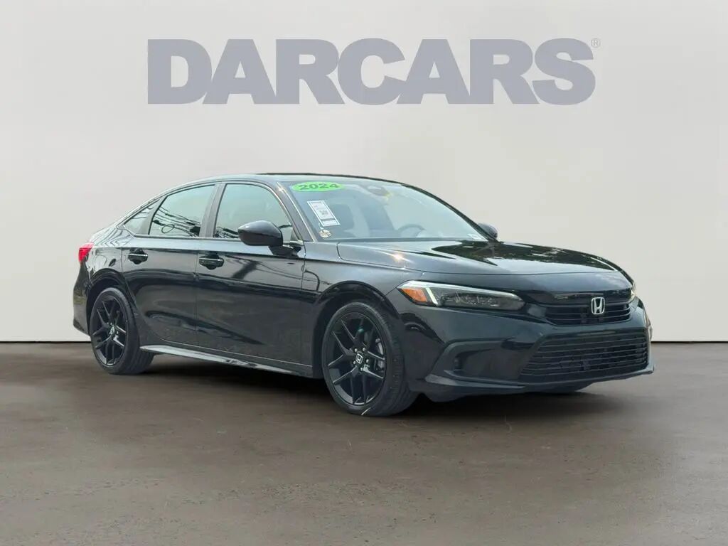 2024 Honda Civic Sport — photo 1 of 13