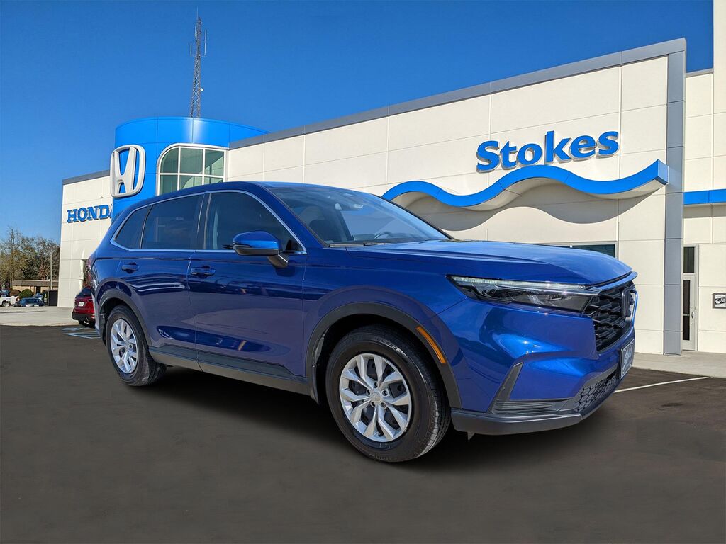 2024 Honda CR-V LX — photo 1 of 1