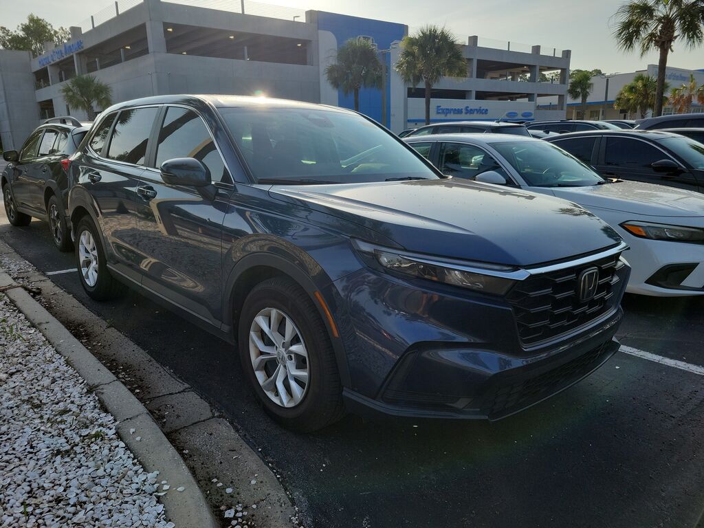 2024 Honda CR-V 1.5T 2WD LX — photo 1 of 7