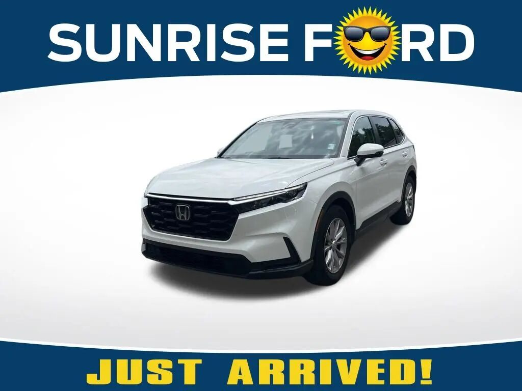 2025 Honda CR-V EX — photo 1 of 13