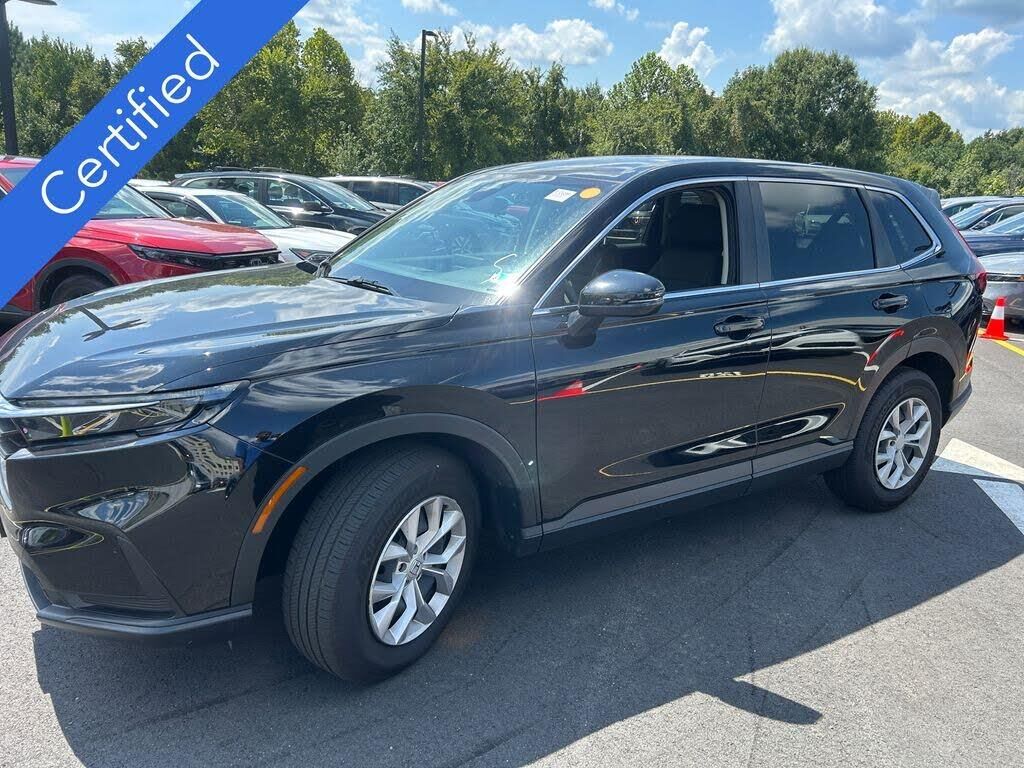 2026 Honda CR-V LX — photo 1 of 1