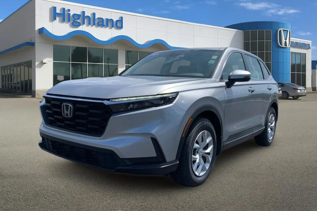 2024 Honda CR-V LX — photo 1 of 12