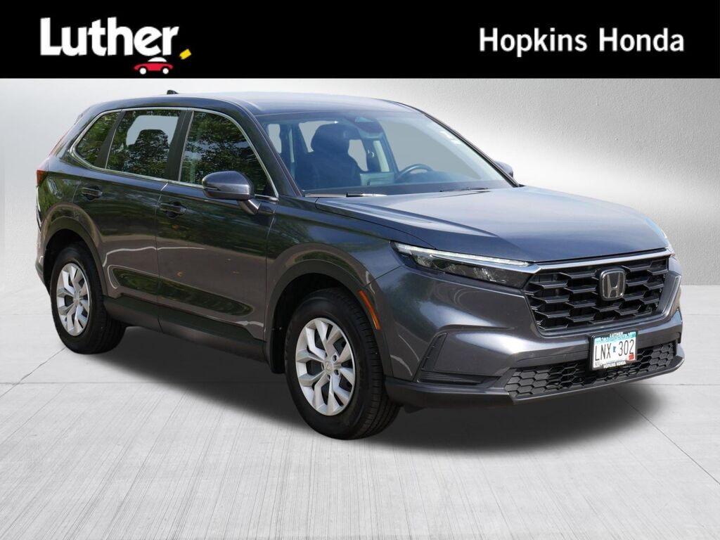 2024 Honda CR-V LX — photo 1 of 13