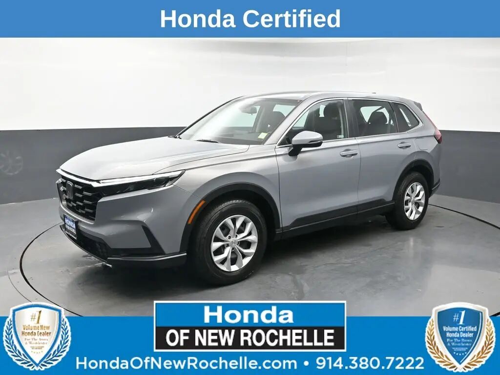 2024 Honda CR-V LX — photo 1 of 11
