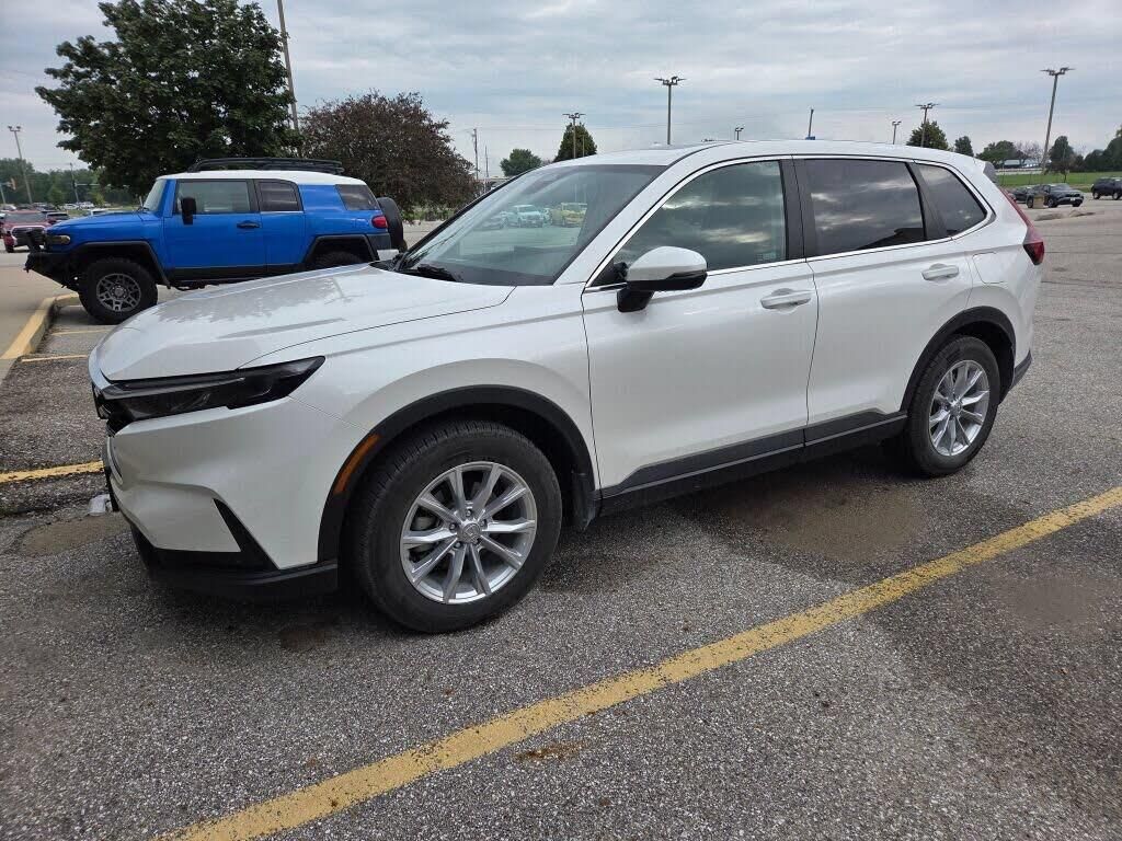 2024 Honda CR-V EX-L — photo 1 of 1
