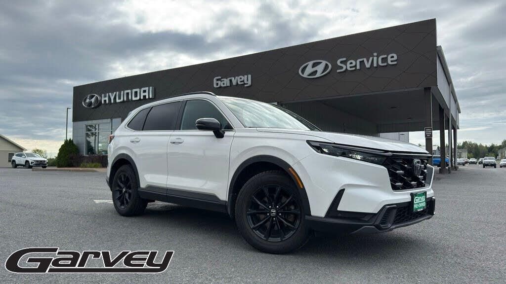 2025 Honda CR-V Hybrid Sport-L — photo 1 of 1