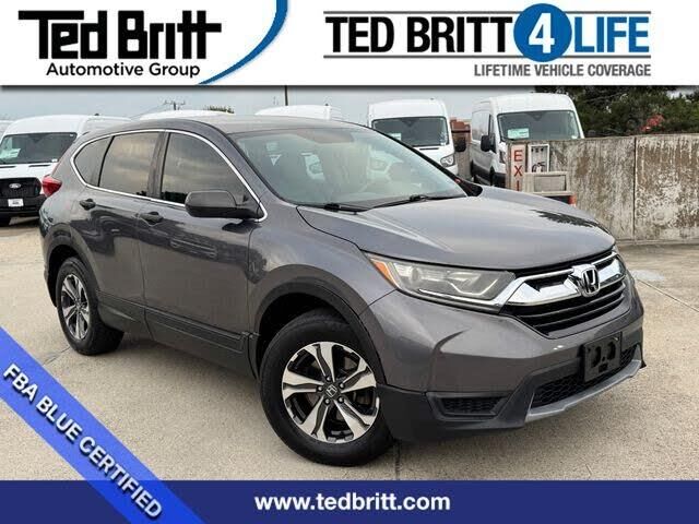 2017 Honda CR-V LX — photo 1 of 1