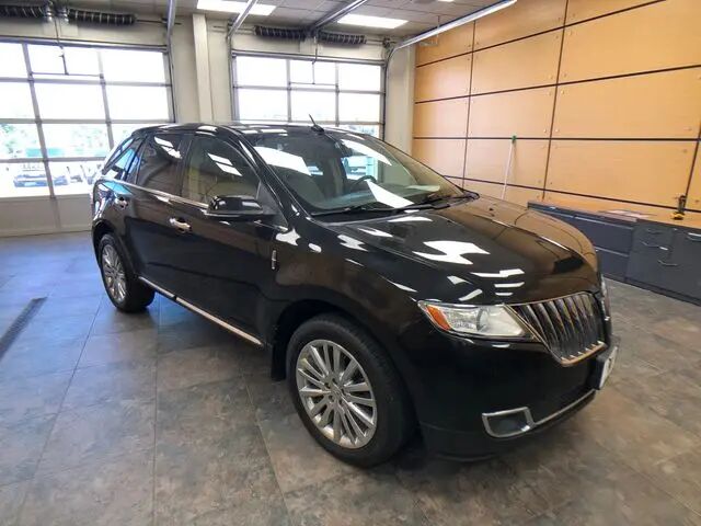 2015 Lincoln MKX Base