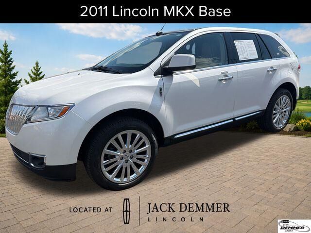 2011 Lincoln MKX Base