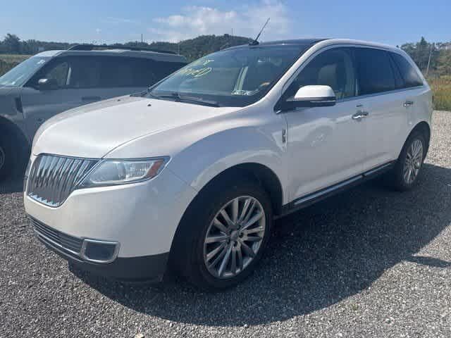 2015 Lincoln MKX Base