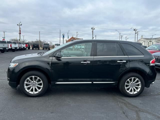 2014 Lincoln MKX Base