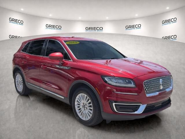 2019 Lincoln Nautilus Base