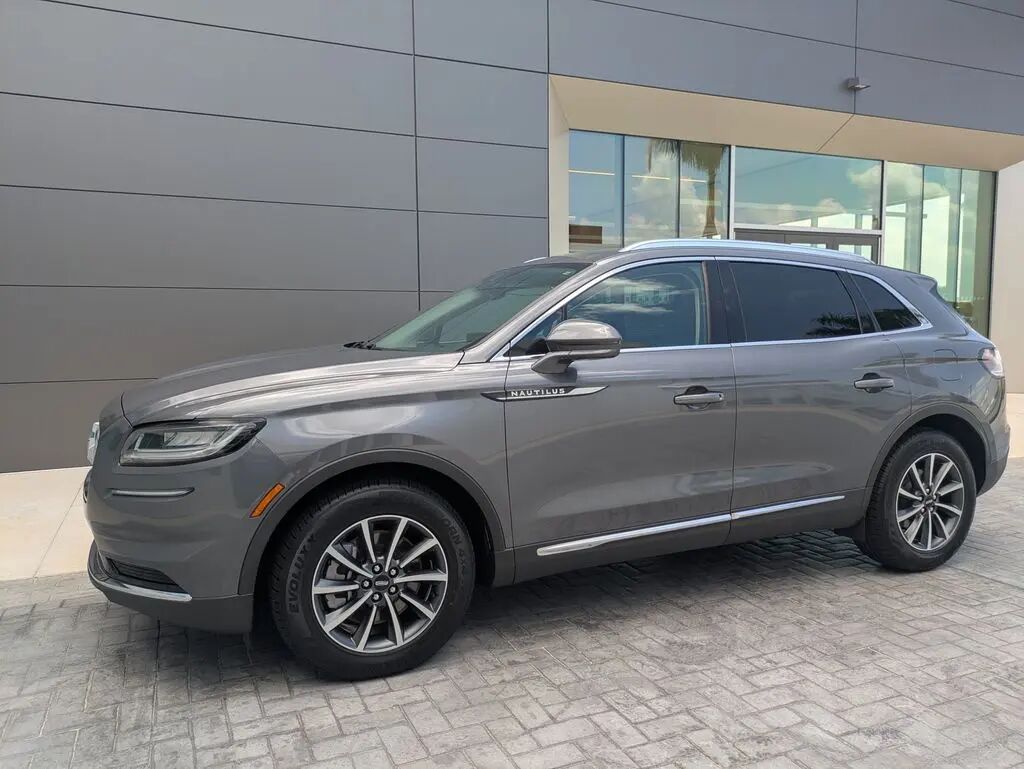 2021 Lincoln Nautilus Standard