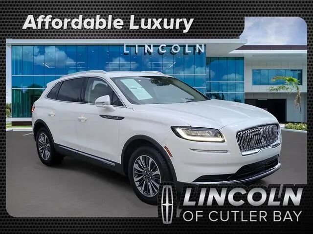 2022 Lincoln Nautilus Standard — photo 1 of 13