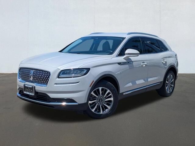 2022 Lincoln Nautilus Standard