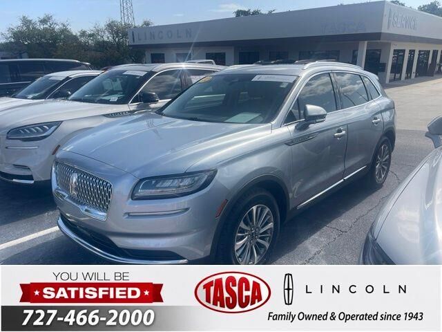 2022 Lincoln Nautilus Standard — photo 1 of 13