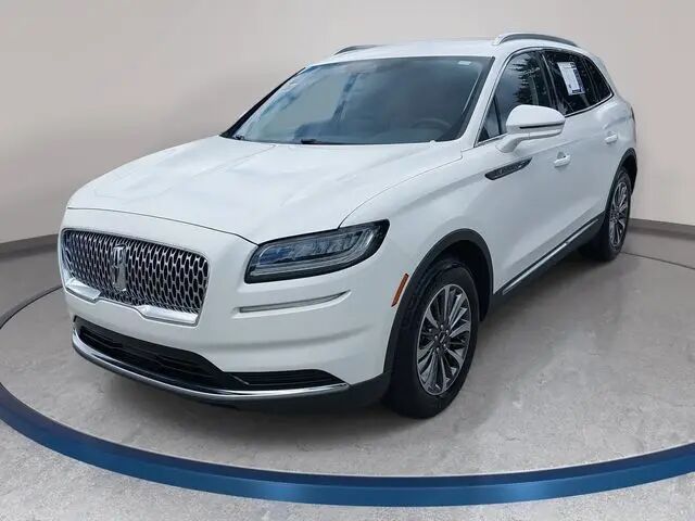 2021 Lincoln Nautilus Standard — photo 1 of 1