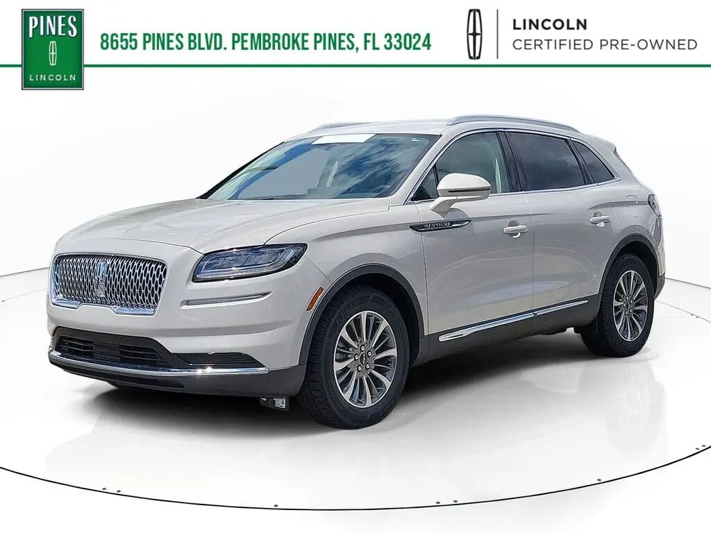 2022 Lincoln Nautilus Standard