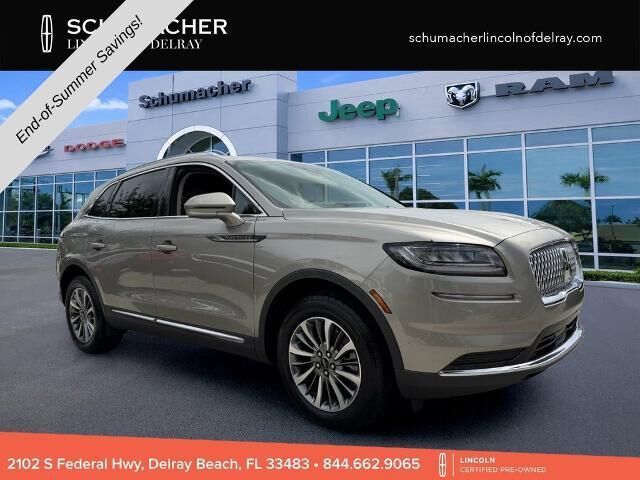 2023 Lincoln Nautilus Standard