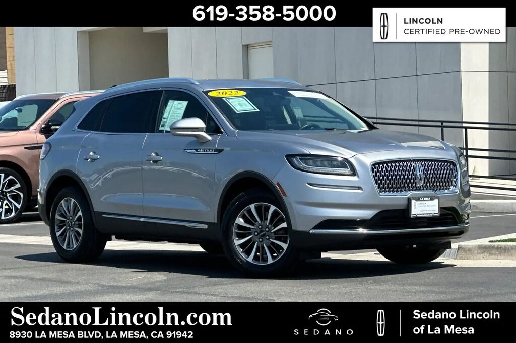 2022 Lincoln Nautilus Standard