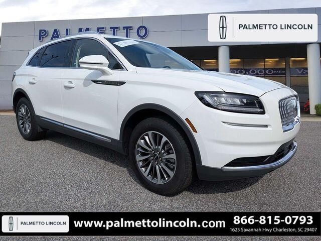 2022 Lincoln Nautilus Standard