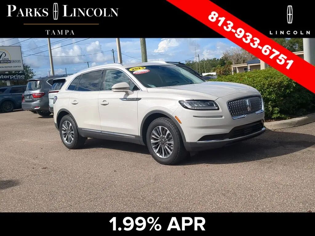 2023 Lincoln Nautilus Standard — photo 1 of 13