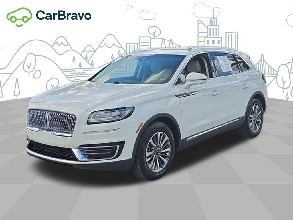 2020 Lincoln Nautilus Standard — photo 1 of 7