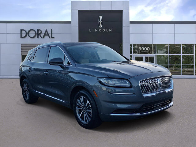 2023 Lincoln Nautilus Standard — photo 1 of 14