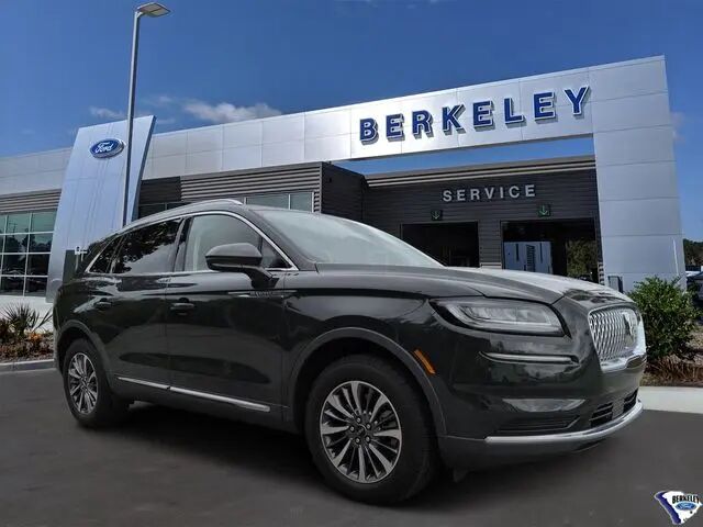 2023 Lincoln Nautilus Standard