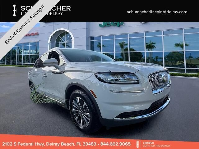 2023 Lincoln Nautilus Standard