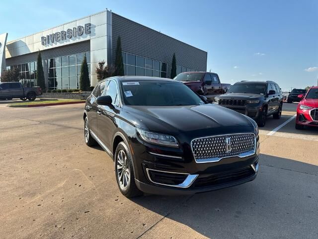 2020 Lincoln Nautilus Standard