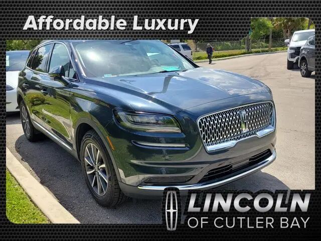2022 Lincoln Nautilus Standard — photo 1 of 4