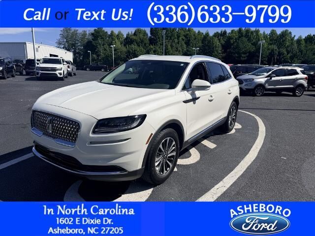 2022 Lincoln Nautilus Standard