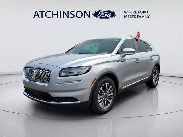 2023 Lincoln Nautilus Standard