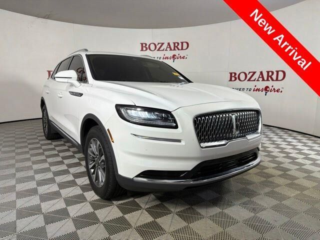 2023 Lincoln Nautilus Standard