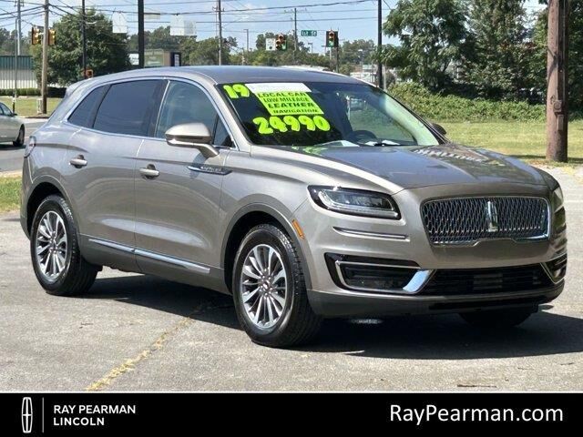 2019 Lincoln Nautilus Select