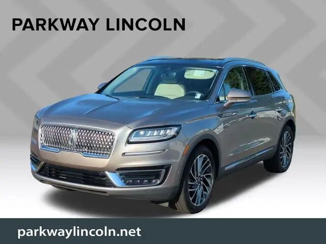 2020 Lincoln Nautilus Reserve — photo 1 of 13