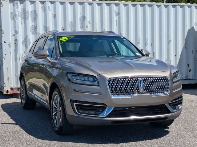 2019 Lincoln Nautilus Select
