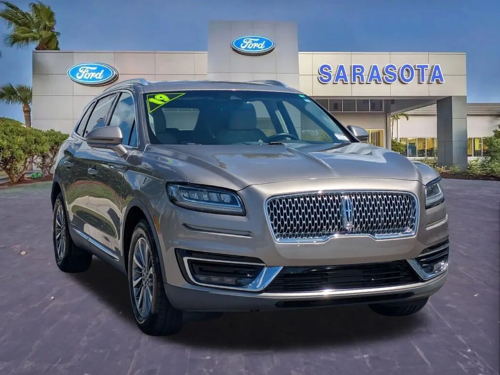 2019 Lincoln Nautilus Select — photo 1 of 13