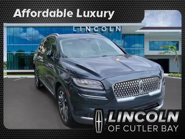 2023 Lincoln Nautilus Reserve — photo 1 of 13