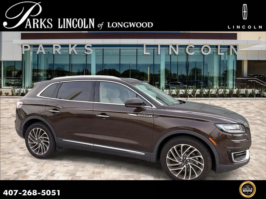 2020 Lincoln Nautilus Reserve — photo 1 of 11