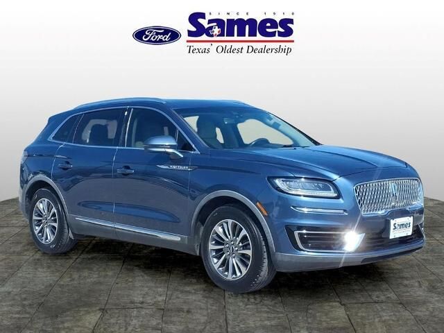 2019 Lincoln Nautilus Select