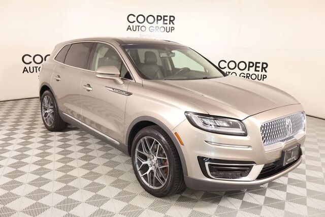2019 Lincoln Nautilus Select