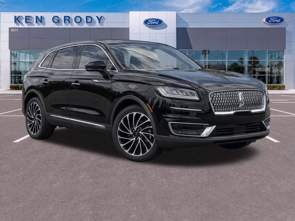 2019 Lincoln Nautilus Reserve — photo 1 of 1