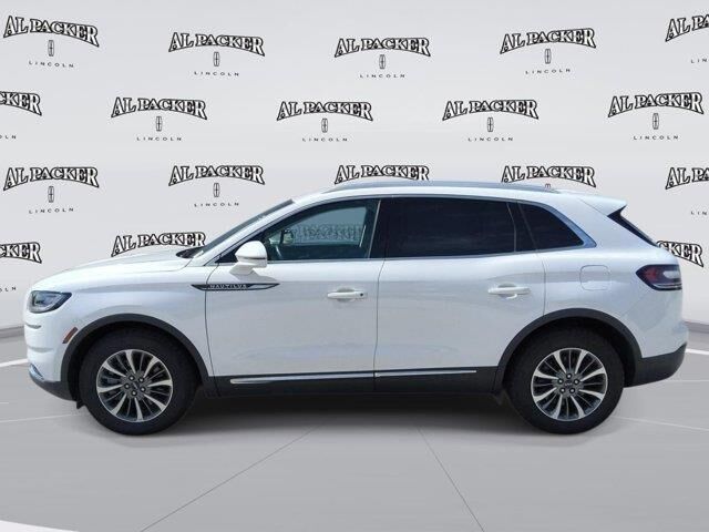 2023 Lincoln Nautilus Standard — photo 1 of 12